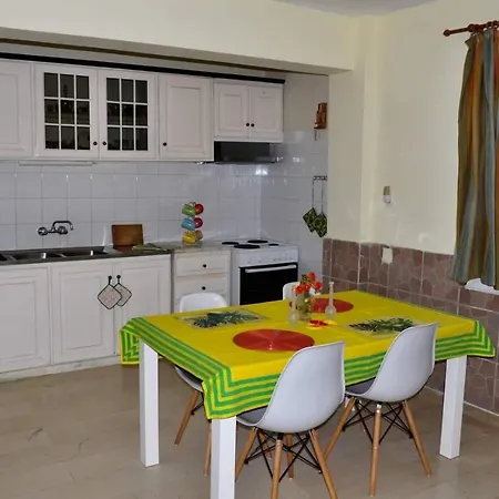 Ibiskos Hébergement de vacances Ágios Matthaíos