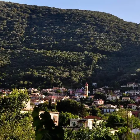Hébergement de vacances Ibiskos *