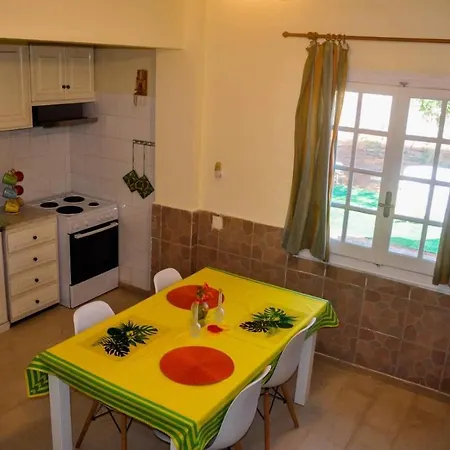 Ibiskos Сasa de vacaciones Ágios Matthaíos